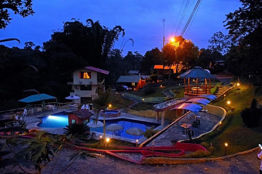 Hosteria Kasadasa Santo Domingo de los Colorados Luaran gambar