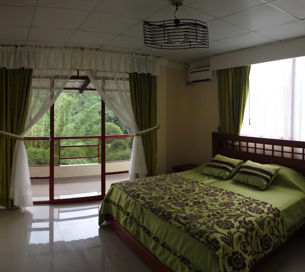 Hosteria Kasadasa Santo Domingo de los Colorados Luaran gambar