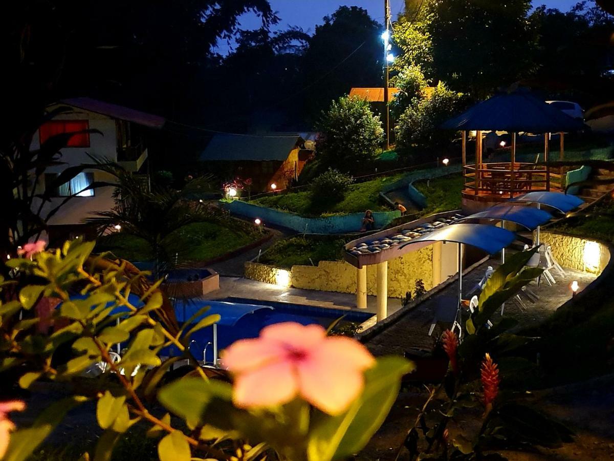 Hosteria Kasadasa Santo Domingo de los Colorados Luaran gambar