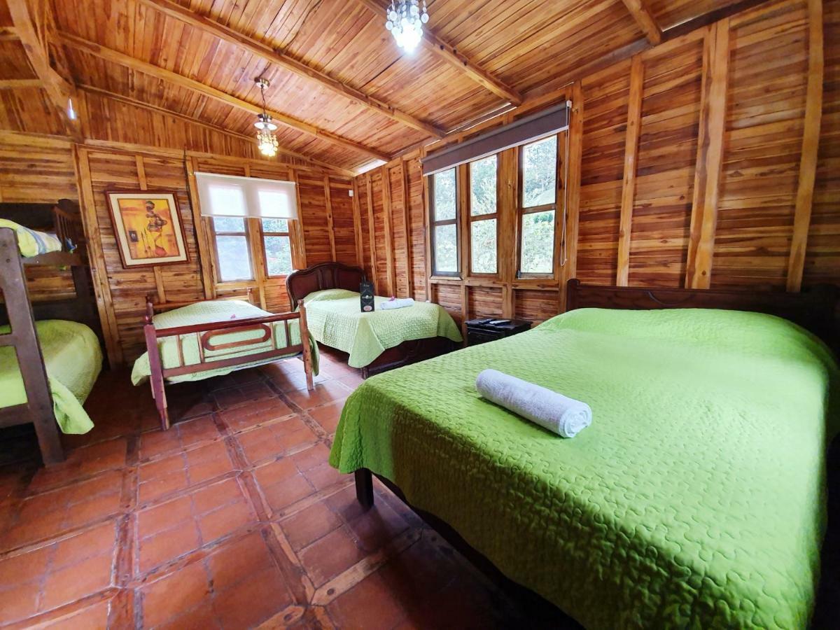Hosteria Kasadasa Santo Domingo de los Colorados Luaran gambar
